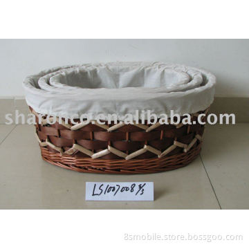 Oval Willow laundry basket